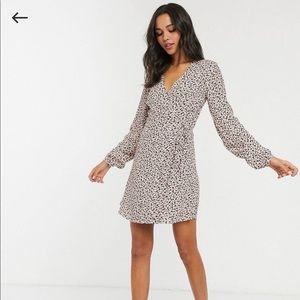 ASOS ‘New Look Tall Wrap Dress in black floral’